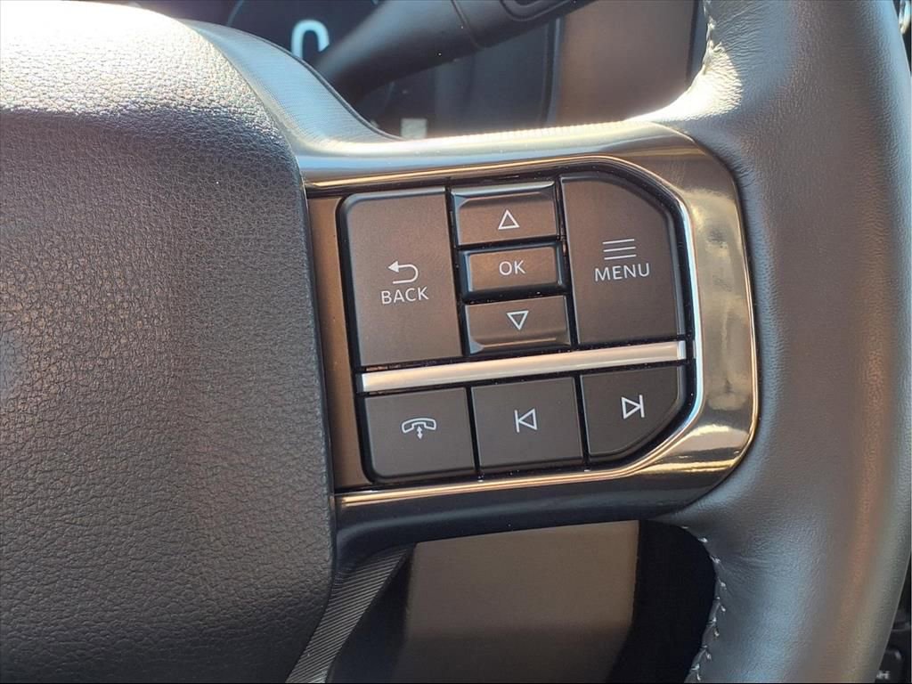 Used 2025 Ford F450 Platinum w/ Platinum Plus Package image 13