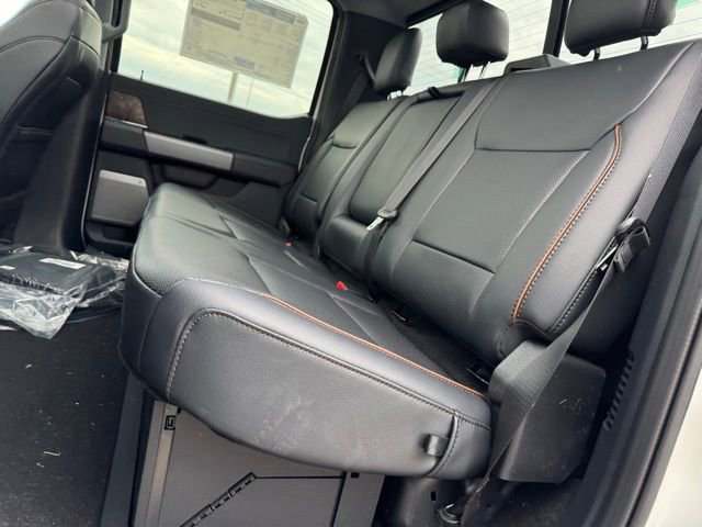 New 2026 Ford F250 Lariat w/ Black Appearance Package AWD/4WD image 11