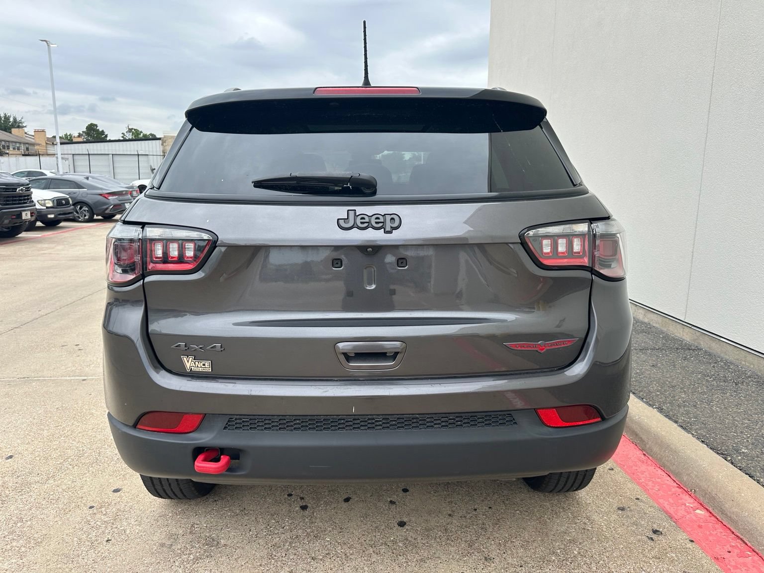 Used 2022 Jeep Compass Trailhawk w/ Sun and Sound Group AWD/4WD image 6