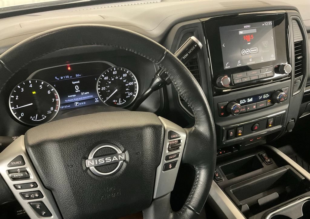 Used 2024 Nissan Titan SV w/ SV Convenience Package AWD/4WD image 22
