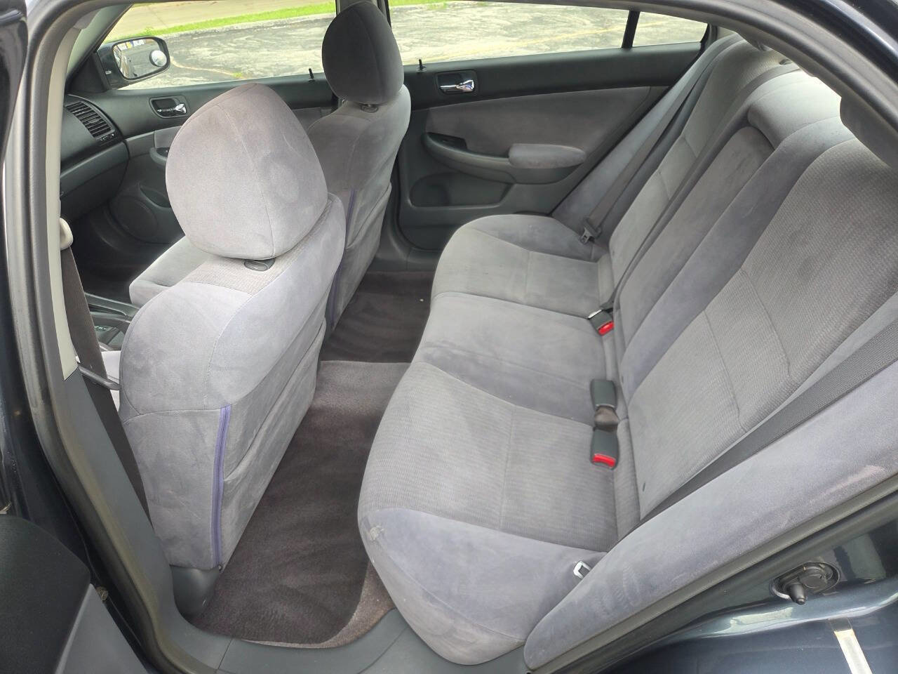 Used 2004 Honda Accord LX image 6