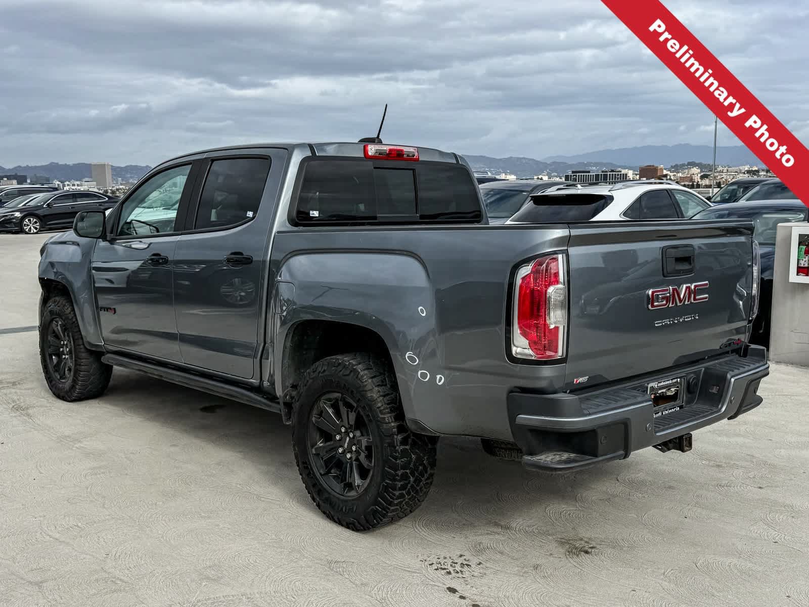 Used 2022 GMC Canyon AT4 AWD/4WD image 8