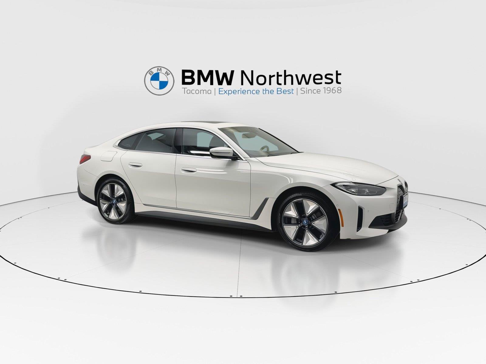 Used 2024 BMW i4 eDrive35 w/ Parking Assistance Package RWD image 6