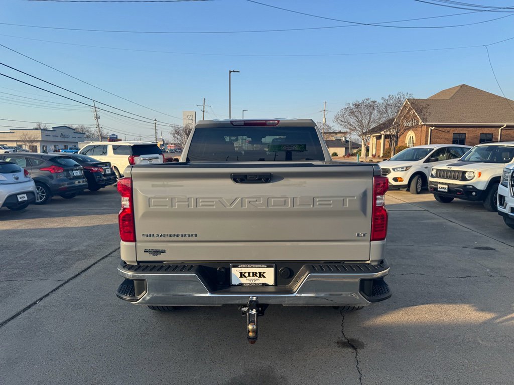 Used 2024 Chevrolet Silverado 1500 LT image 4