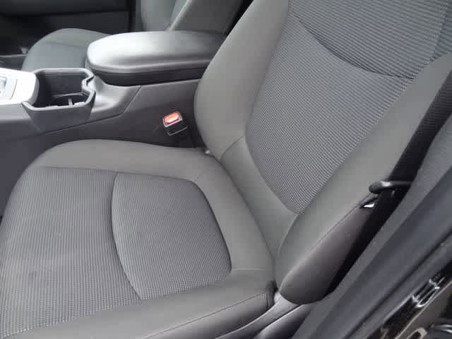 Certified 2025 Toyota RAV4 LE AWD/4WD image 7