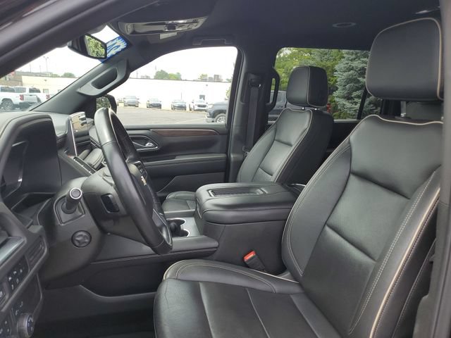 Certified 2024 Chevrolet Suburban Premier AWD/4WD image 5