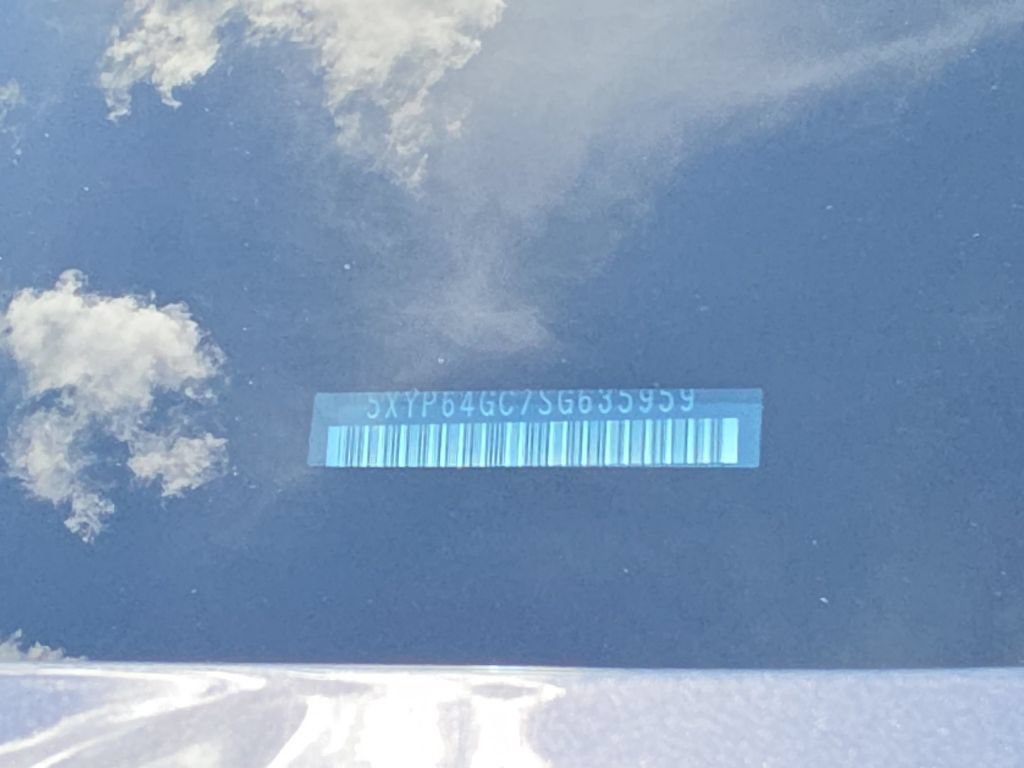 Certified 2025 Kia Telluride S FWD image 9