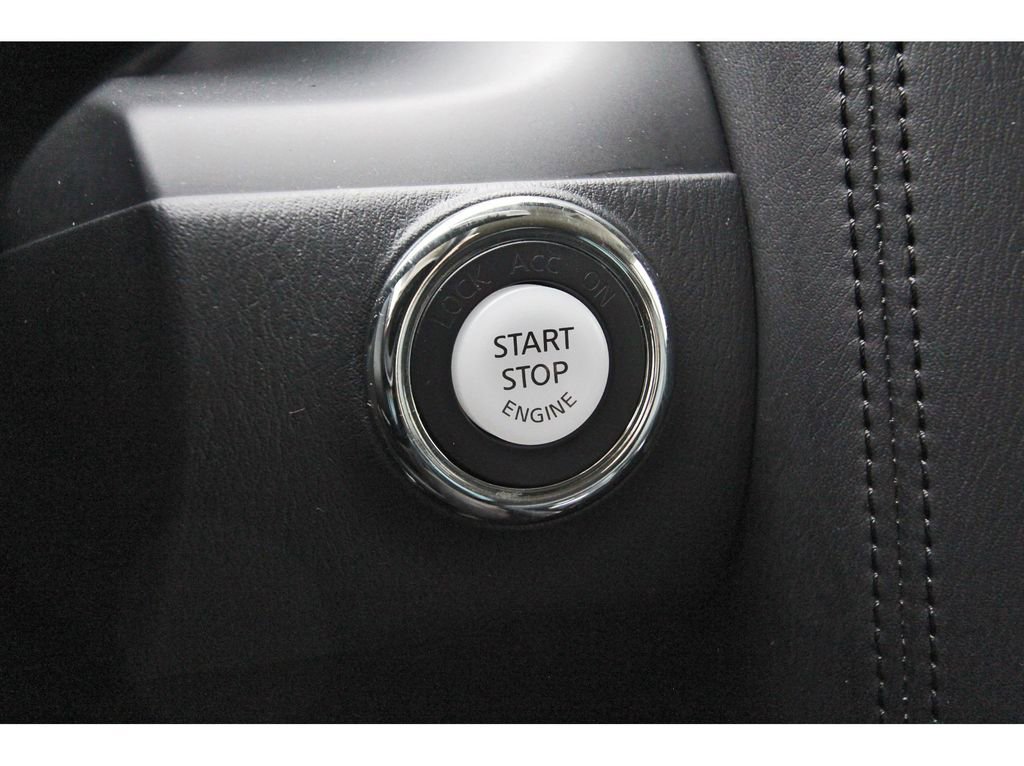 Used 2024 Nissan Armada SV image 19