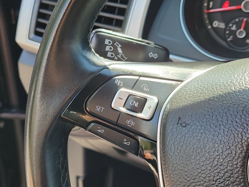 Used 2019 Volkswagen Atlas SE image 30