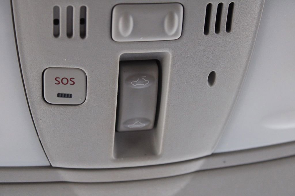 Used 2018 Nissan Armada SL w/ Moonroof Package image 32