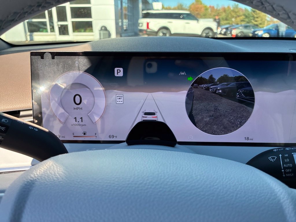 New 2027 Genesis GV70 2.5T Advanced AWD/4WD image 32