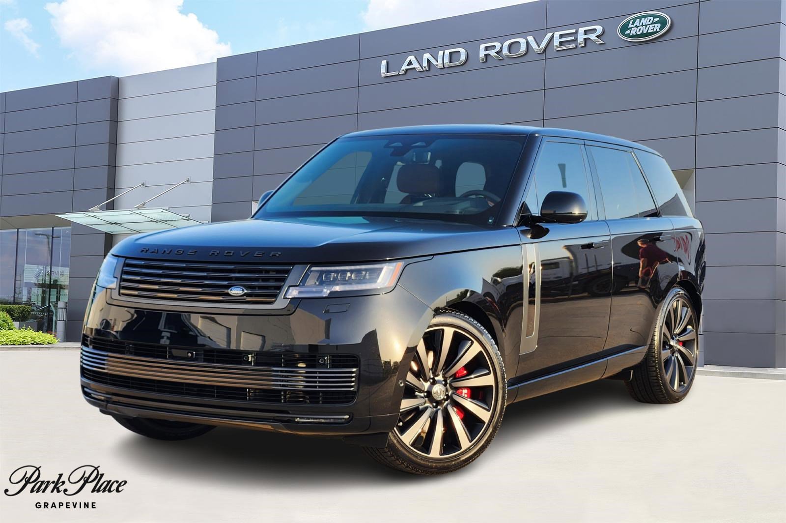 New 2025 Land Rover Range Rover SV image 1