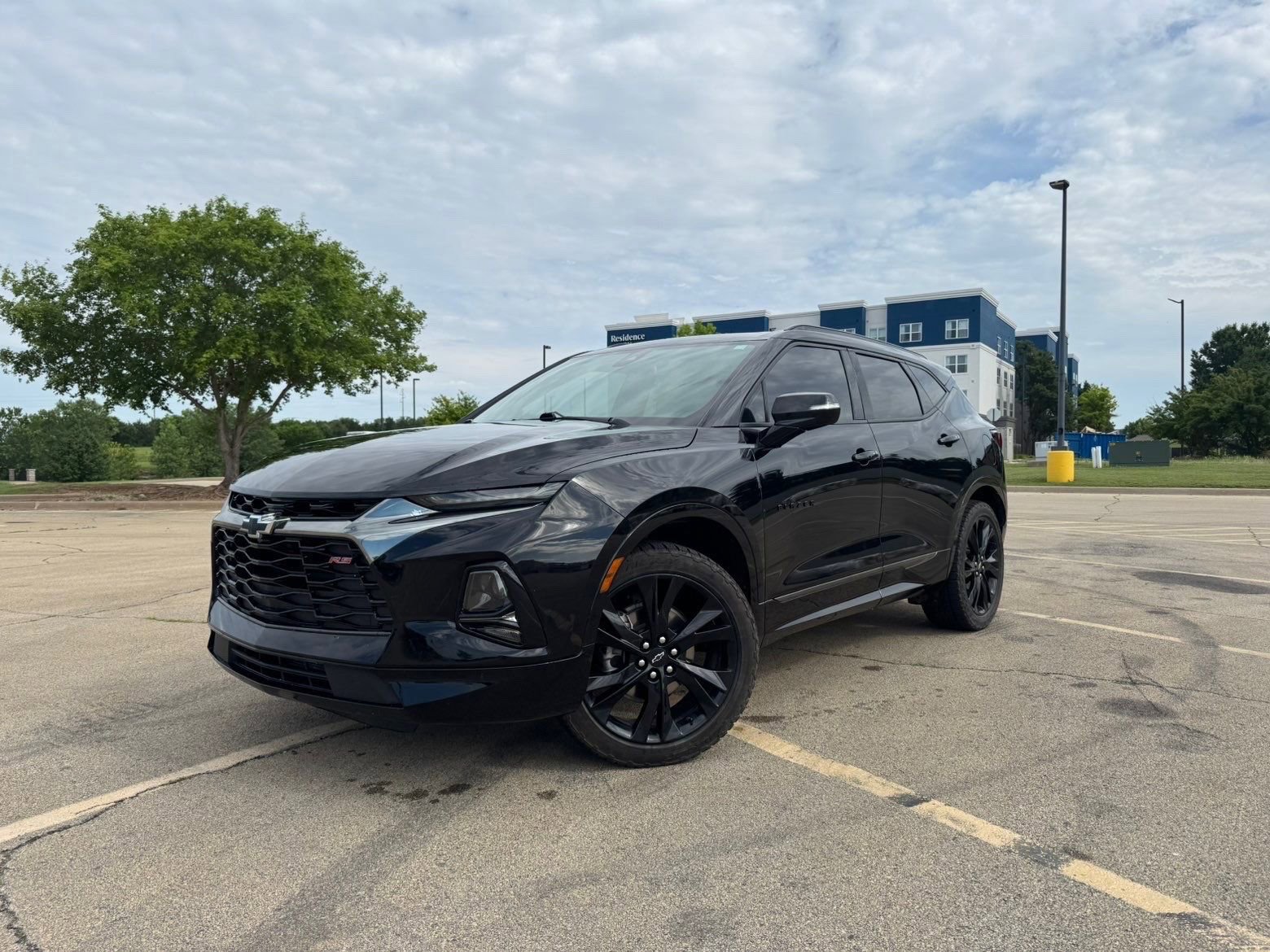 Used 2022 Chevrolet Blazer RS FWD image 1