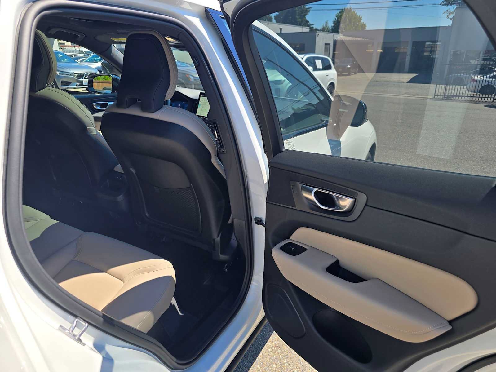 Certified 2026 Volvo XC60 B5 Plus w/ Protection Package Premier AWD/4WD image 13