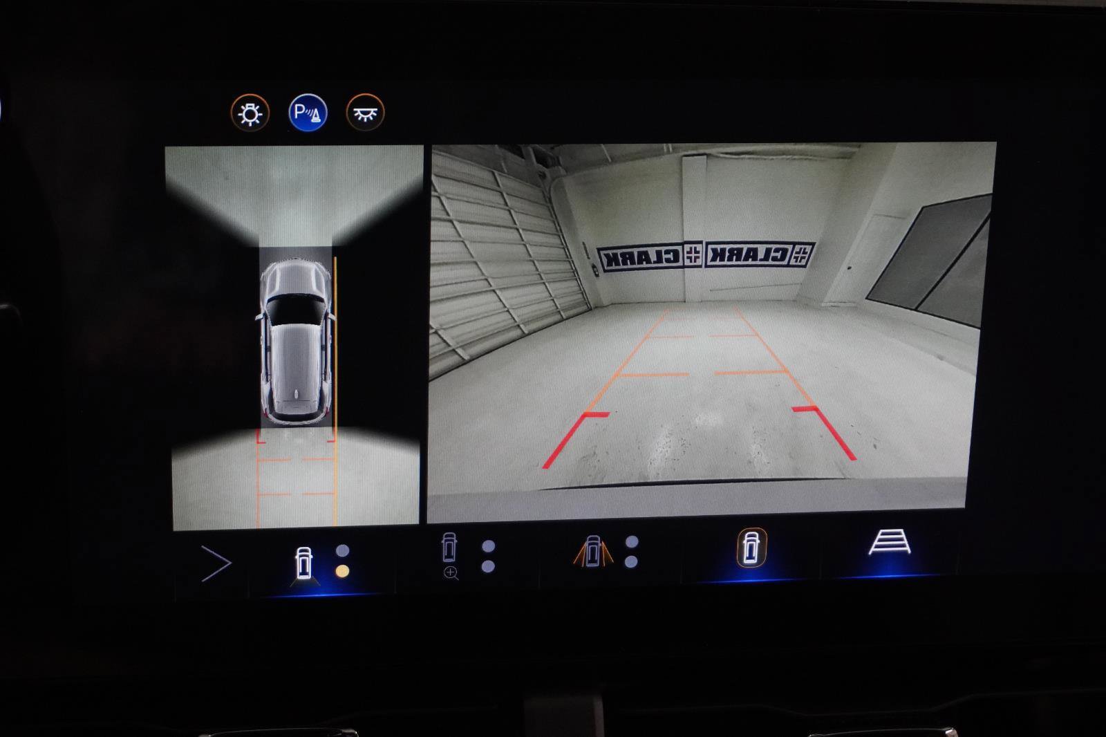 New 2026 Chevrolet Equinox RS w/ Convenience Package III image 29