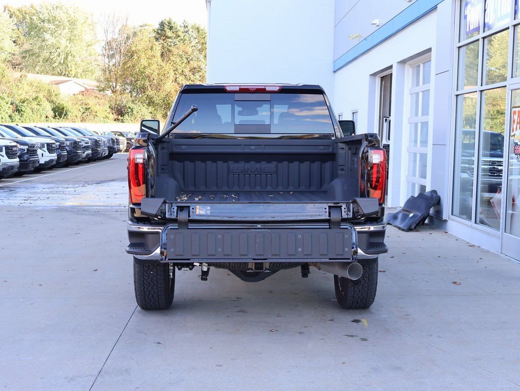 New 2025 GMC Sierra 2500 SLT w/ SLT Convenience Package image 35
