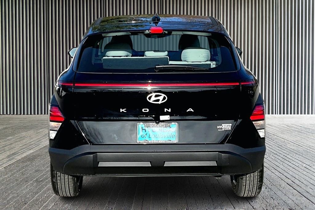 New 2026 Hyundai Kona SE image 4