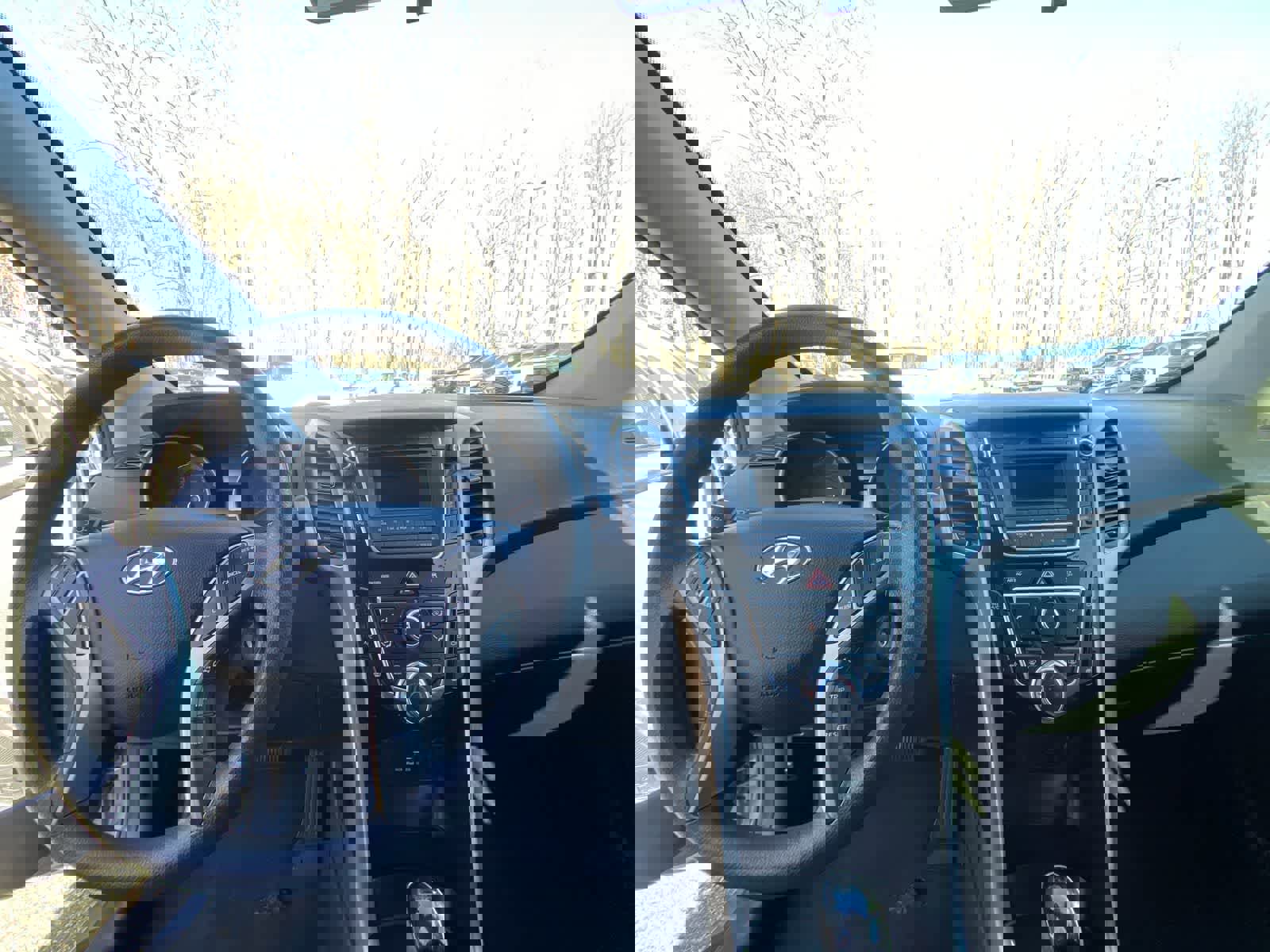 Used 2016 Hyundai Elantra GT image 24