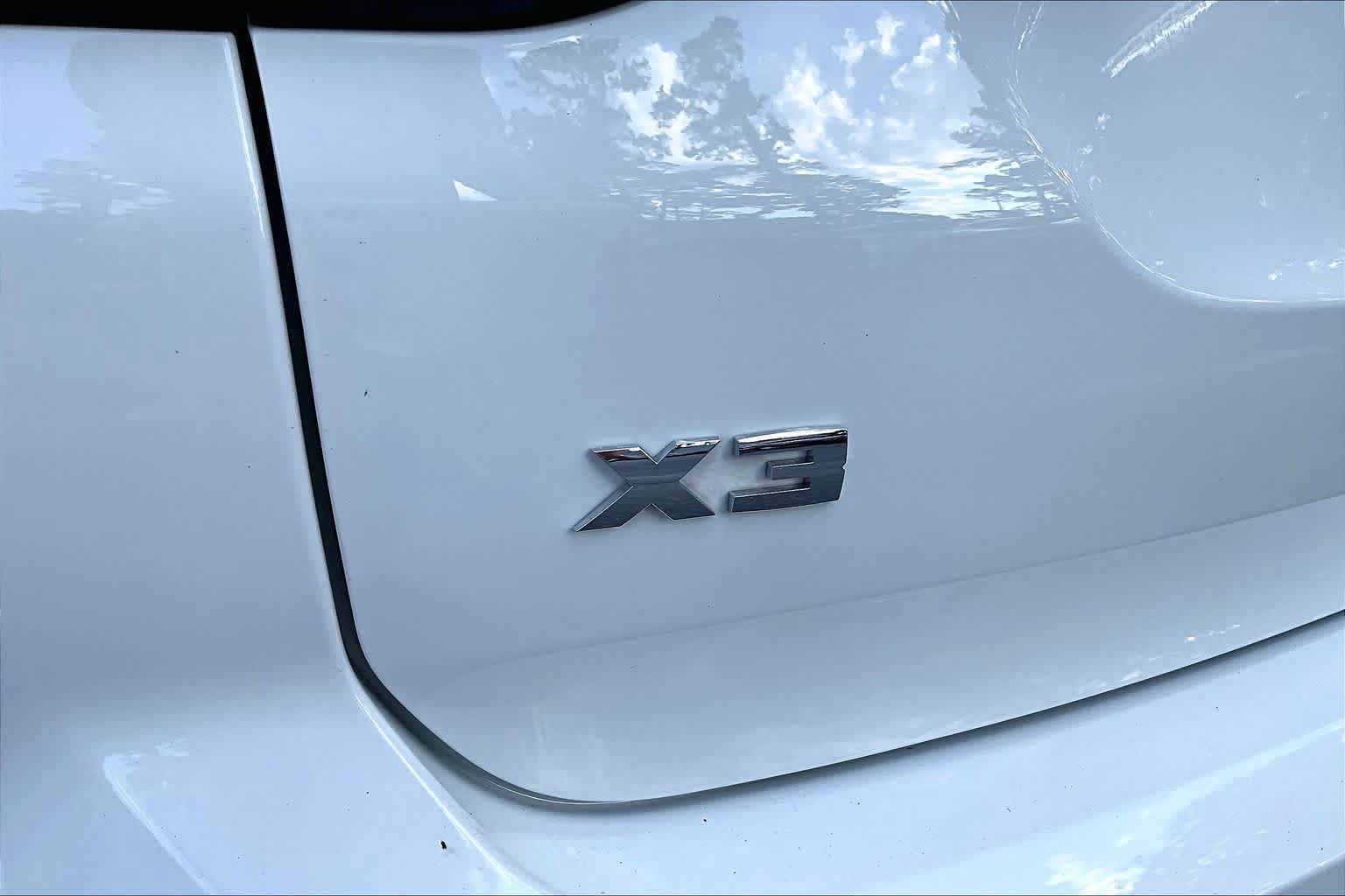 Used 2022 BMW X3 M40i AWD/4WD image 31