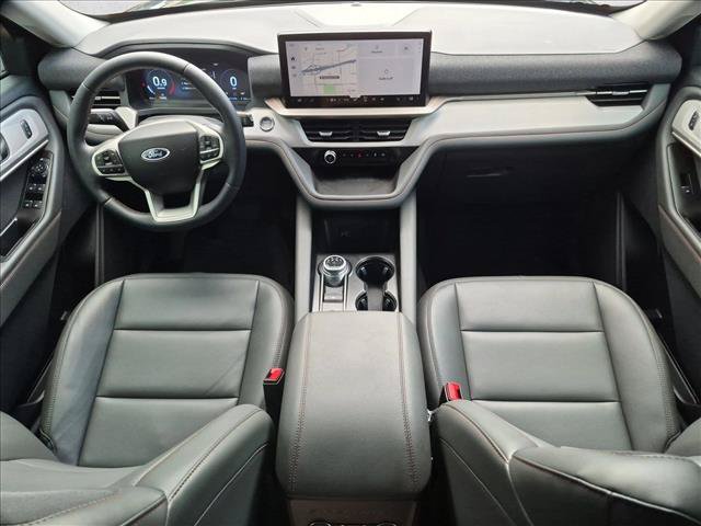 New 2027 Ford Explorer Active w/ Active Comfort Package RWD image 15