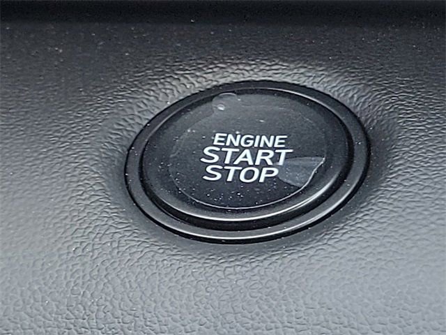 New 2025 Hyundai Elantra Sport w/ Cargo Package image 11