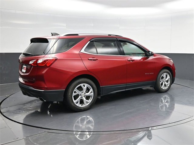 Used 2019 Chevrolet Equinox LT image 3