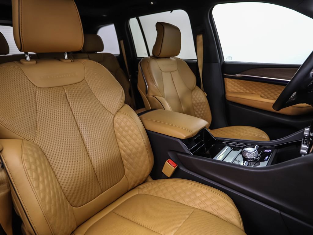 Used 2022 Jeep Grand Cherokee Summit w/ Adv Protech Group IV image 31