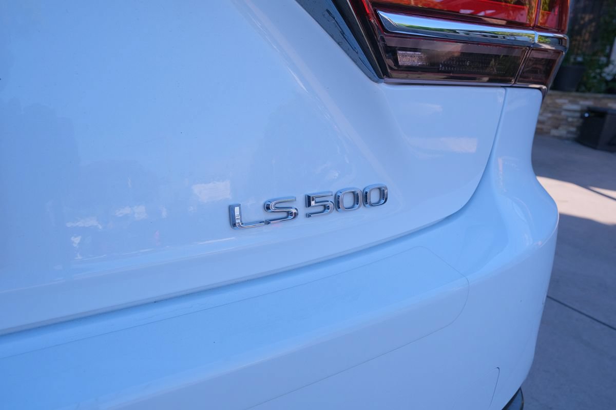 Used 2018 Lexus LS 500 F Sport w/ Performance Package RWD image 54