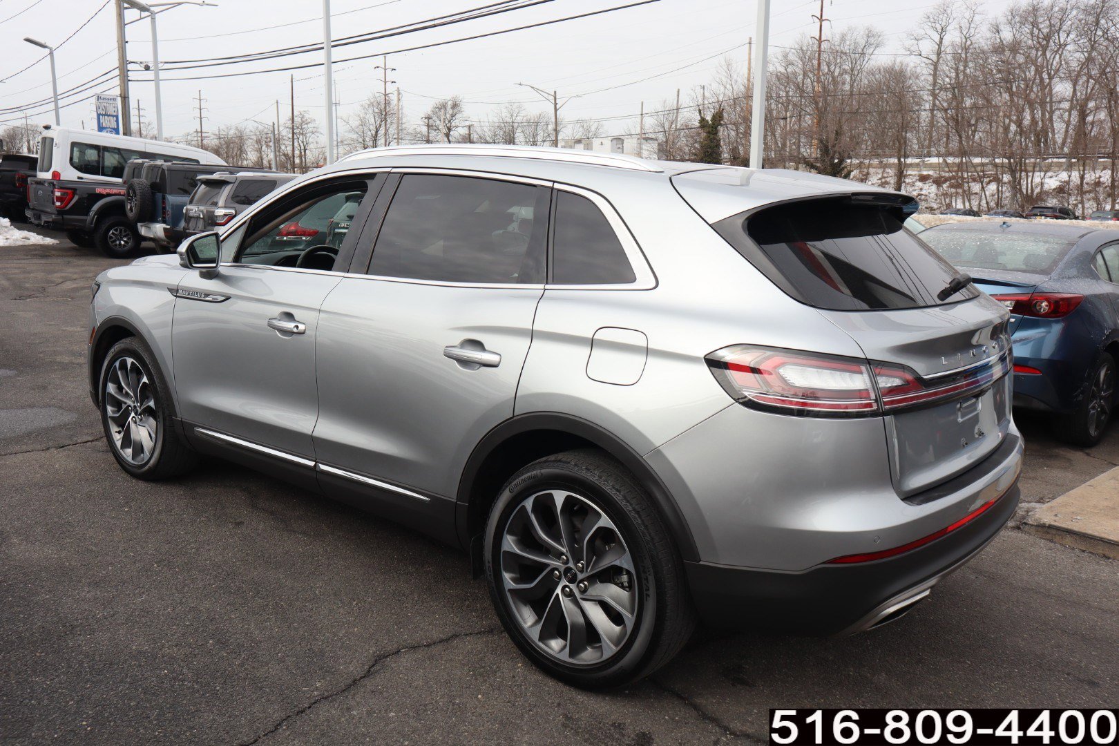 Used 2023 Lincoln Nautilus Reserve image 7