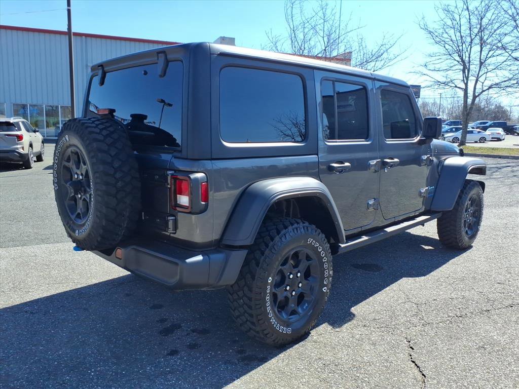 Used 2023 Jeep Wrangler Unlimited w/ Cold Weather Group AWD/4WD image 4