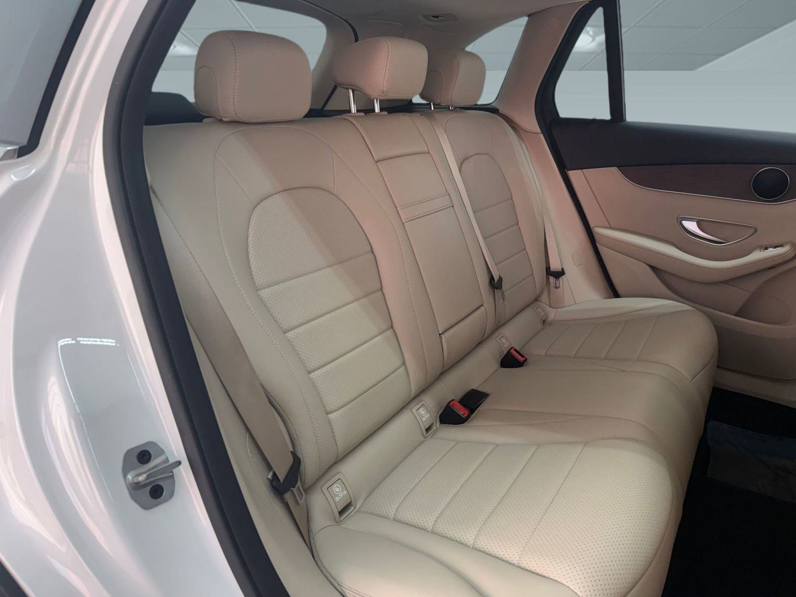 Certified 2022 Mercedes-Benz GLC 300 image 24