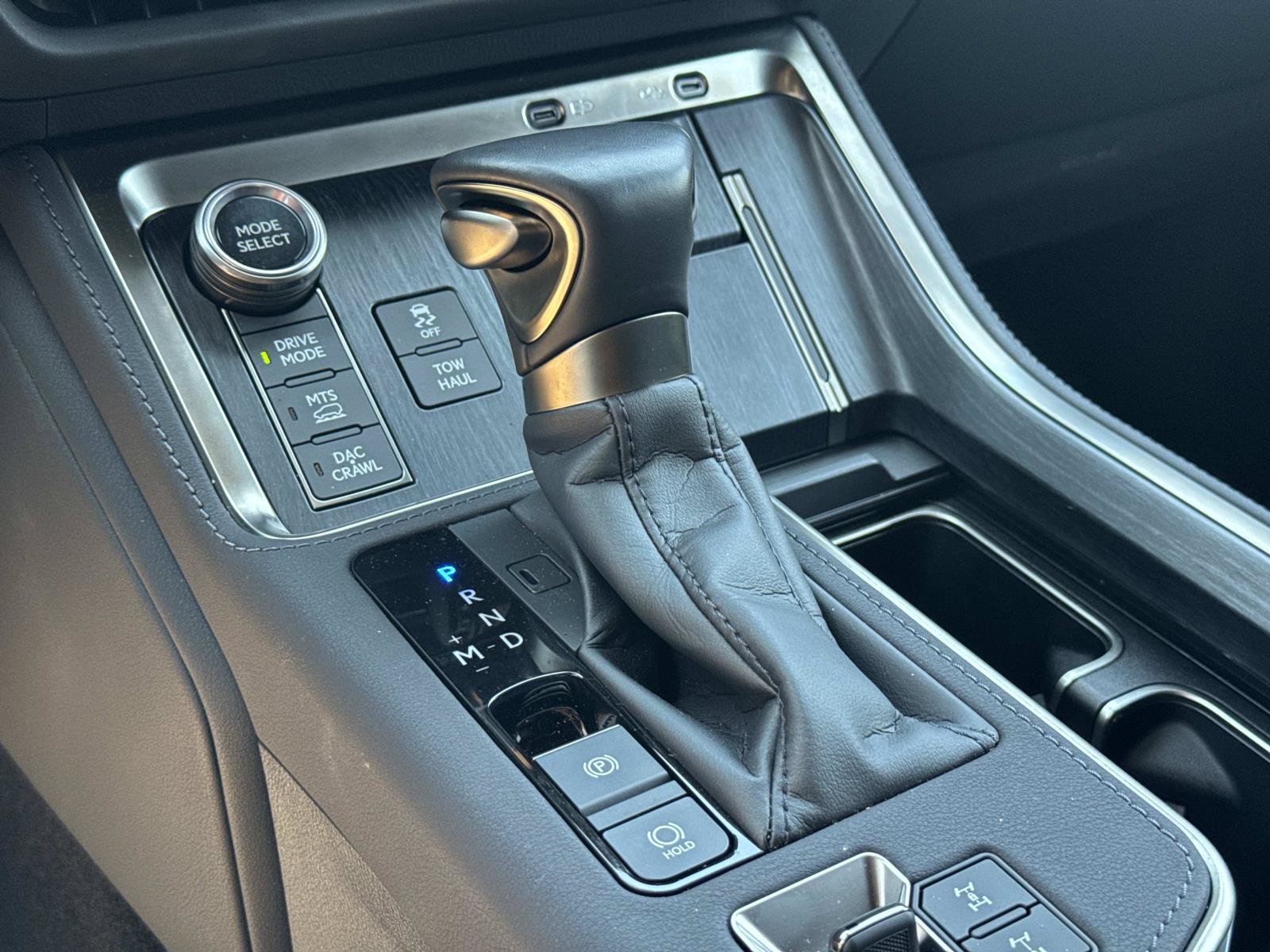 Certified 2025 Lexus GX 550 AWD/4WD image 26