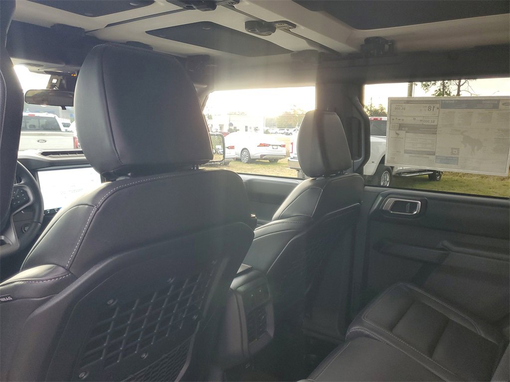 New 2025 Ford Bronco Badlands image 26
