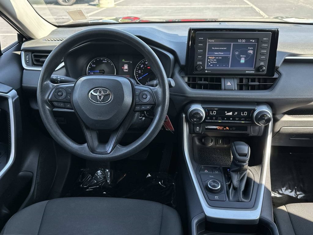 Used 2020 Toyota RAV4 LE w/ All Weather Liner Package AWD/4WD image 16