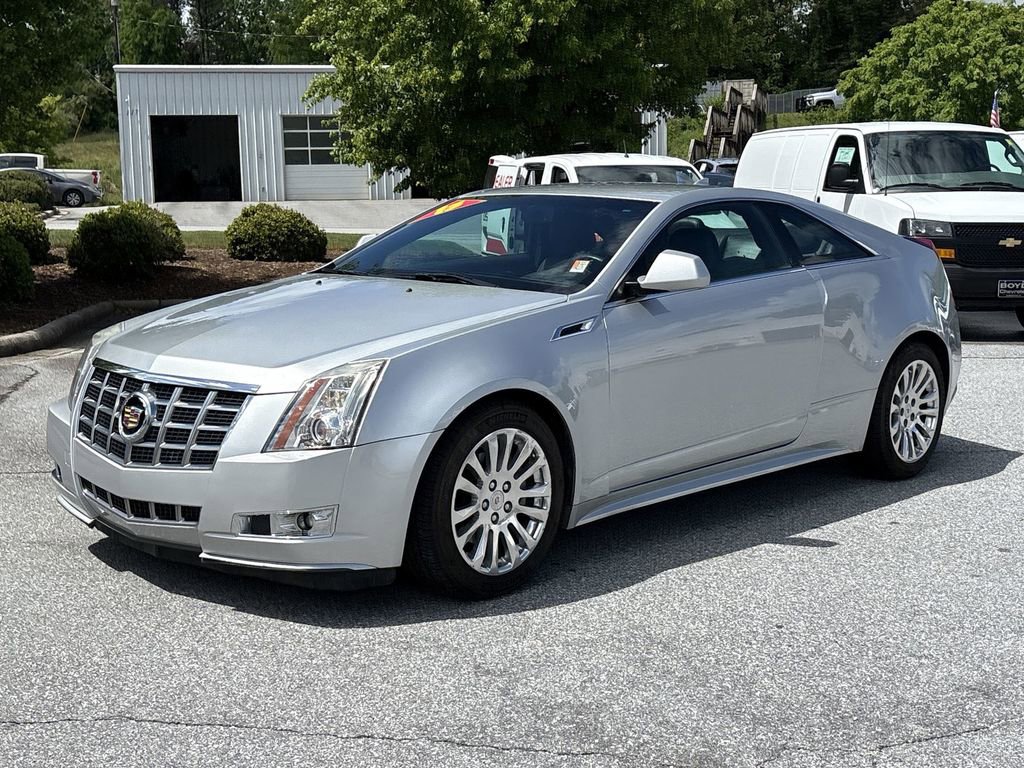 Used 2013 Cadillac CTS Performance RWD image 2