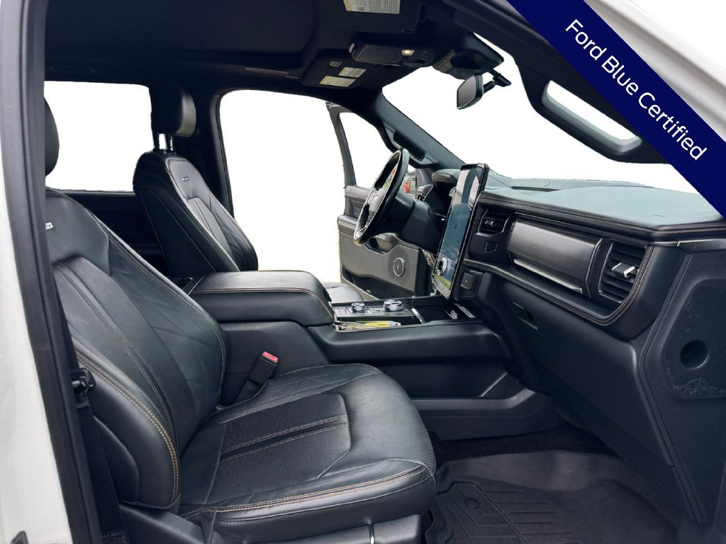 Used 2022 Ford Expedition Platinum AWD/4WD image 20