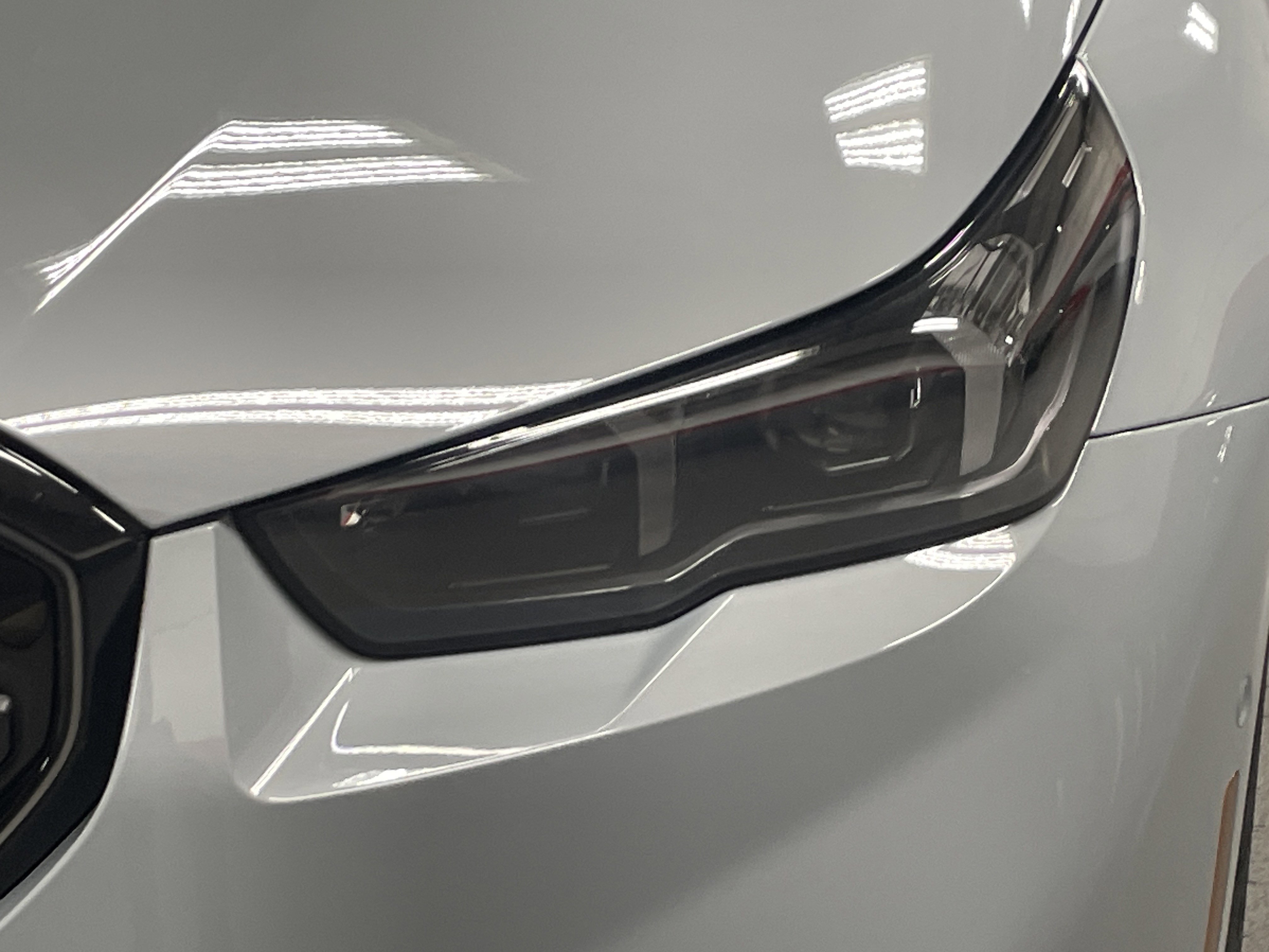 Used 2026 BMW M5 w/ Carbon Package AWD/4WD image 6