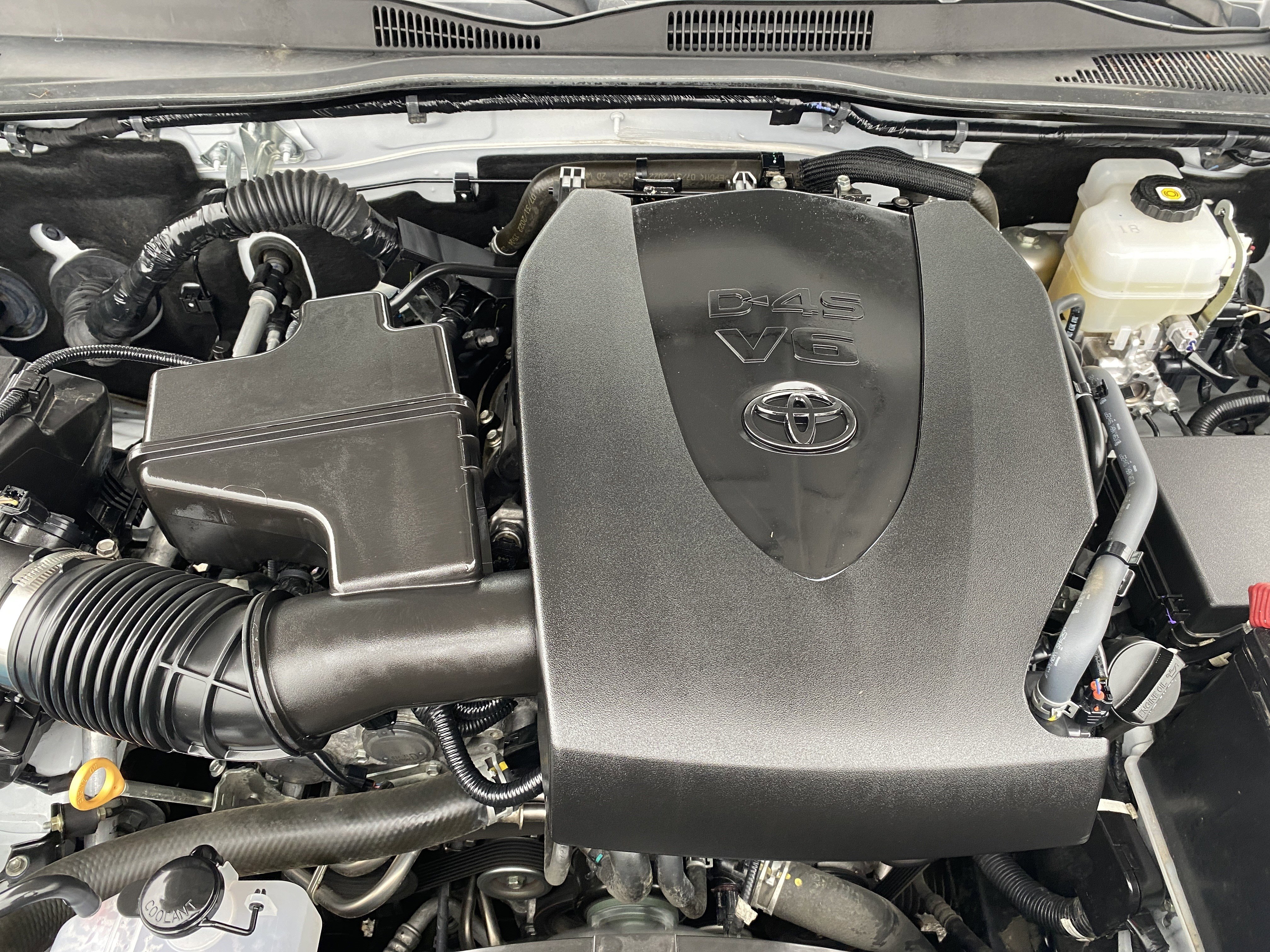 Used 2023 Toyota Tacoma TRD Off-Road image 23