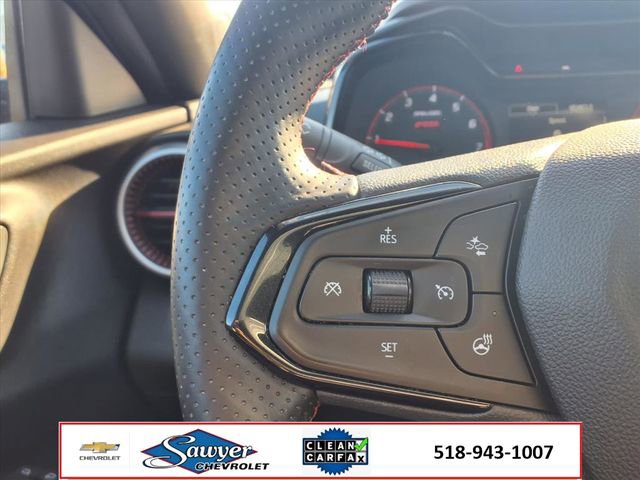 Used 2025 Chevrolet Trax RS image 16