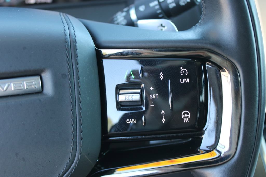 Used 2025 Land Rover Range Rover Velar Dynamic SE AWD/4WD image 35