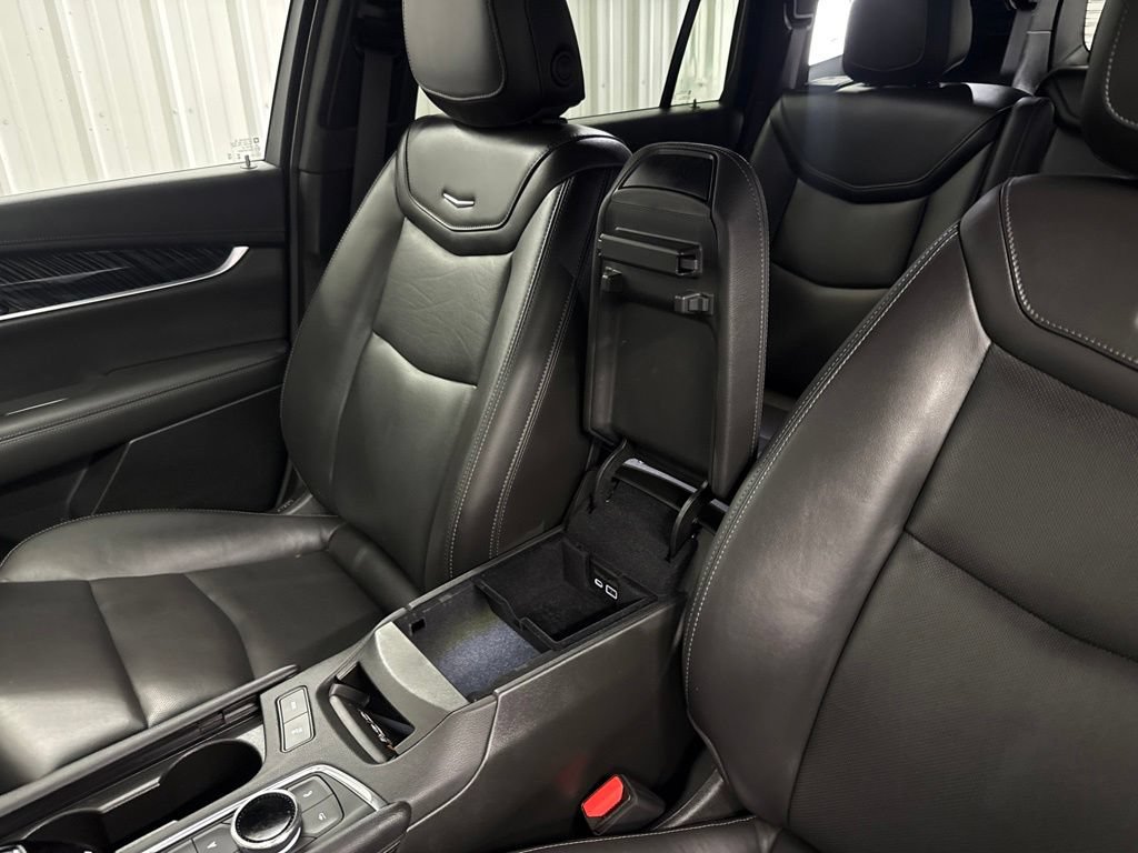 Certified 2025 Cadillac XT6 Premium Luxury FWD image 42