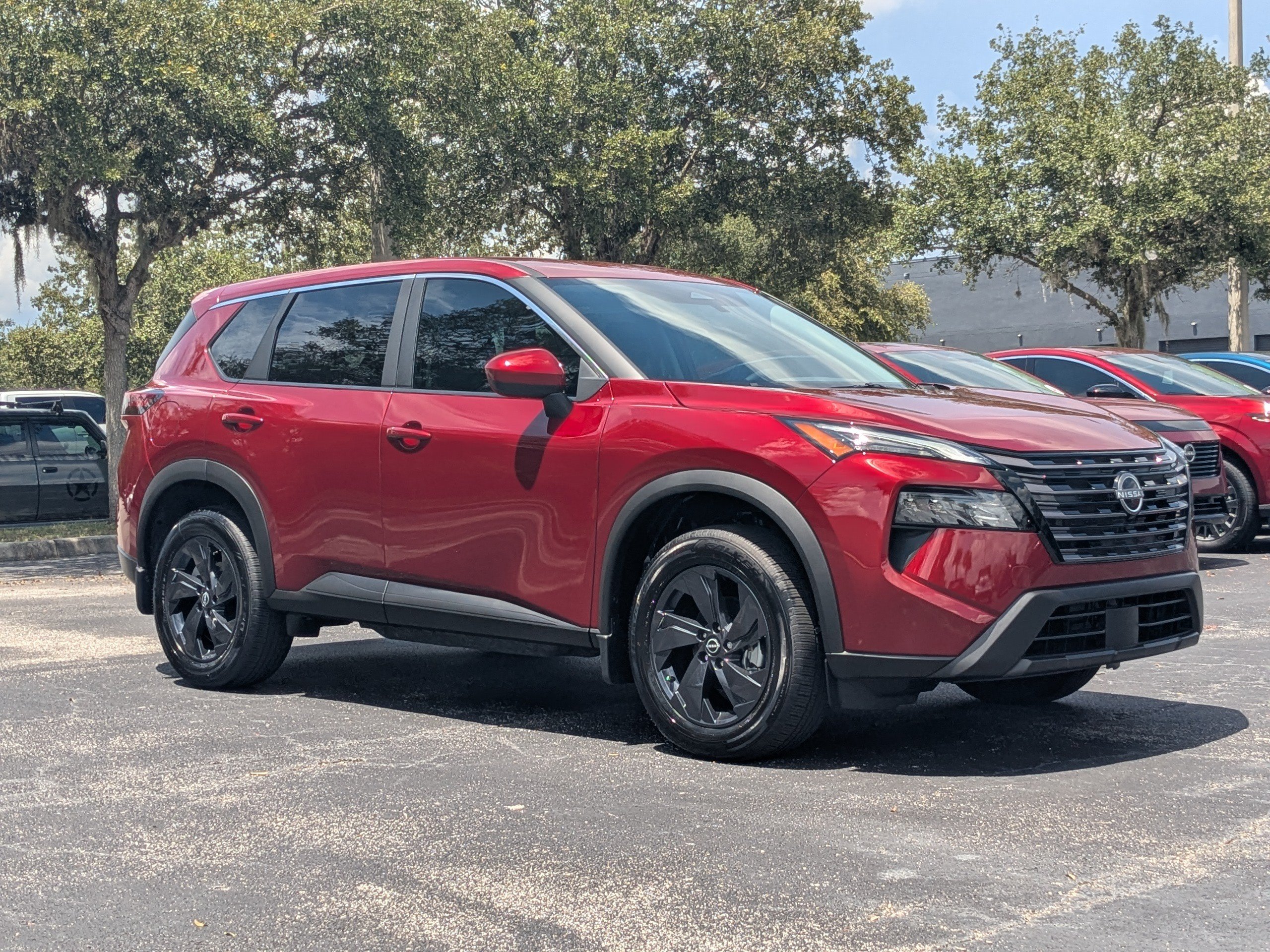 New 2026 Nissan Rogue SV FWD image 2