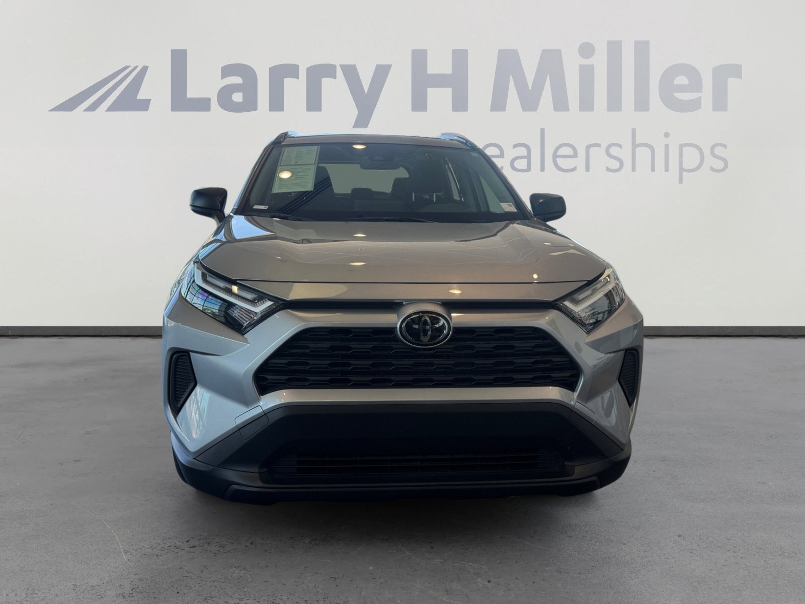 Certified 2025 Toyota RAV4 LE image 8