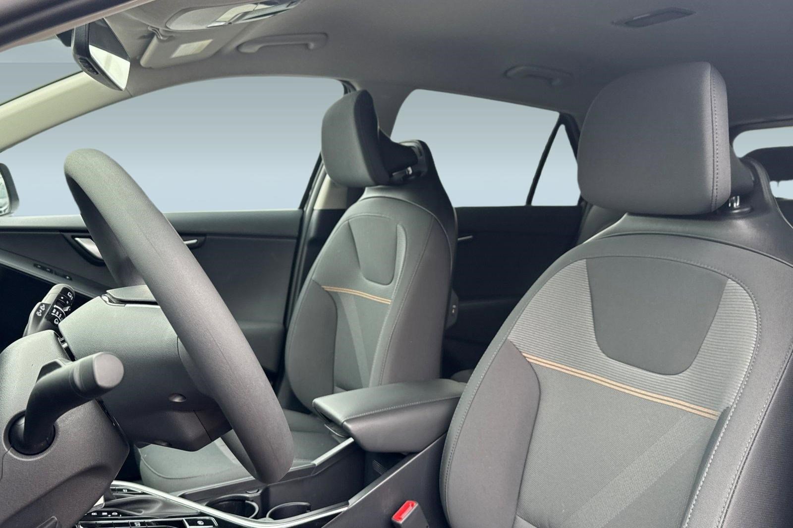 Used 2024 Kia Niro LX FWD image 20