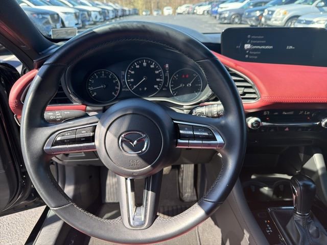 Used 2020 MAZDA MAZDA3 Premium image 18