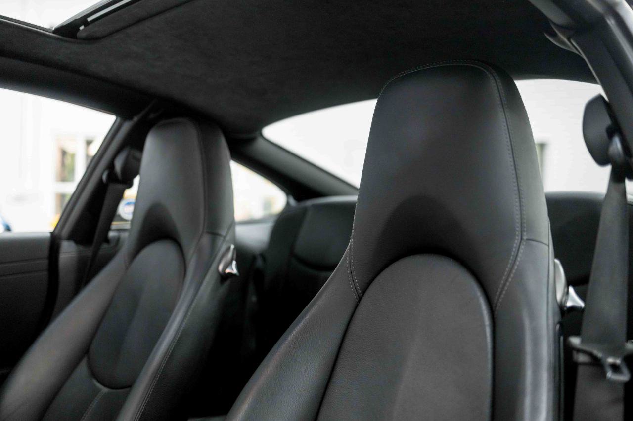 Used 2011 Porsche 911 GT3 RS image 55