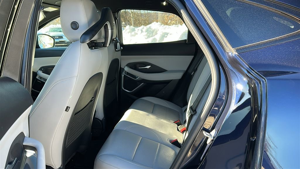 Certified 2024 Jaguar E-PACE R-Dynamic SE image 20