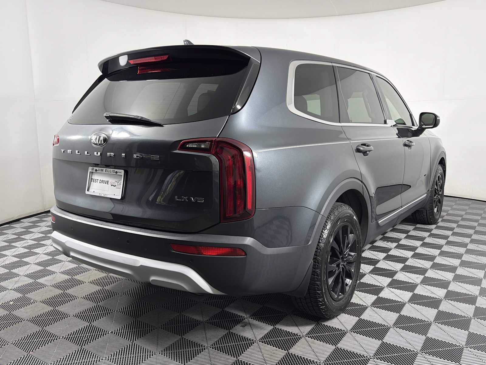 Used 2021 Kia Telluride LX FWD image 6