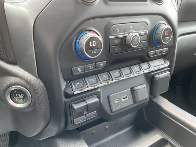 Used 2019 Chevrolet Silverado 1500 LTZ w/ LTZ Plus Package AWD/4WD image 21