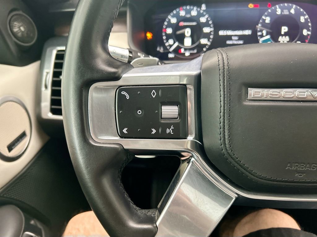 Certified 2022 Land Rover Discovery HSE R-Dynamic AWD/4WD image 11